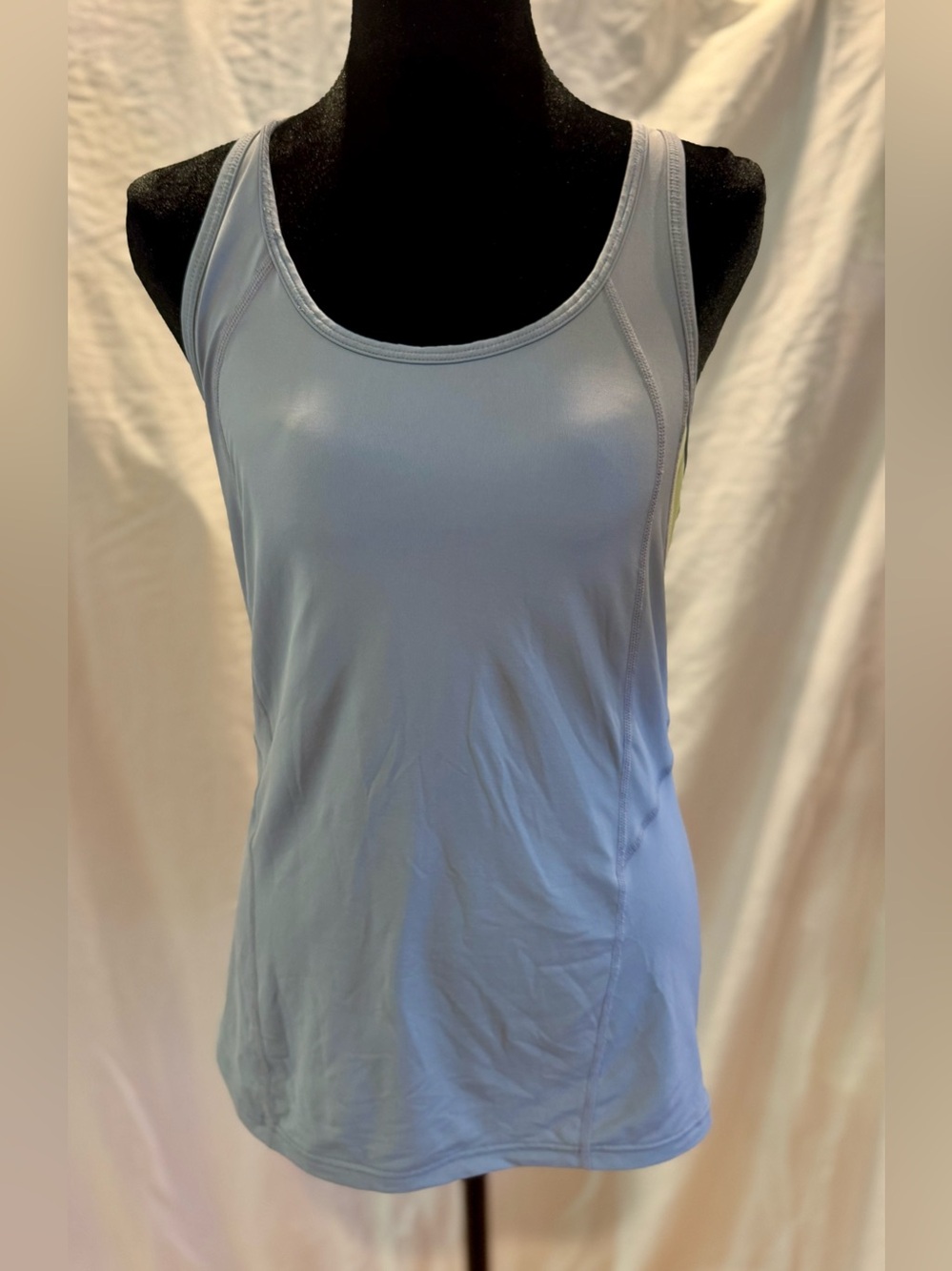 GAPfit Light Gray Women's Tank Top - Scoop Neck Athletic